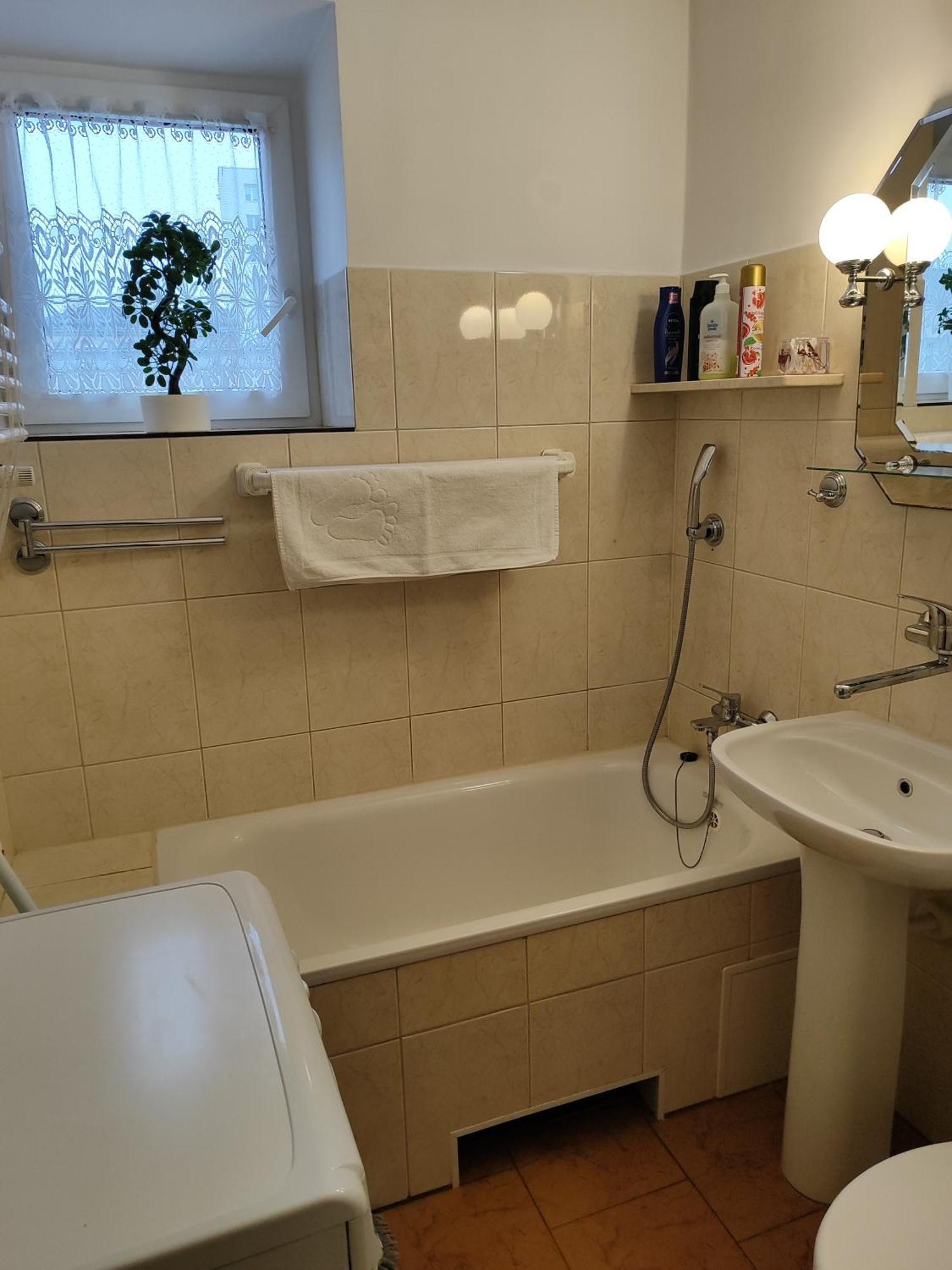 Apartament Praski 5 Minut Od Metra I Starego Miasta Spacerem Do Zoo I Konesera Warsaw Exterior photo